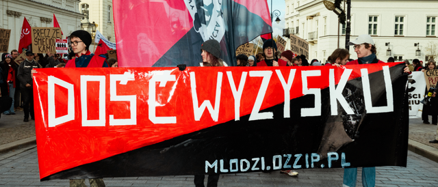 Dość wyzysku młodych: fotorelacja z demonstracji